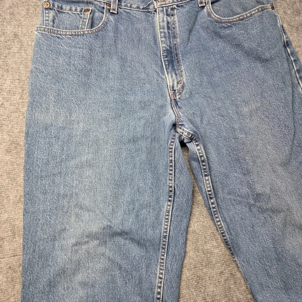 Vintage Levis 560 Jeans Mens 38x31 Made USA Loose Fit Tapered Leg Light Wash